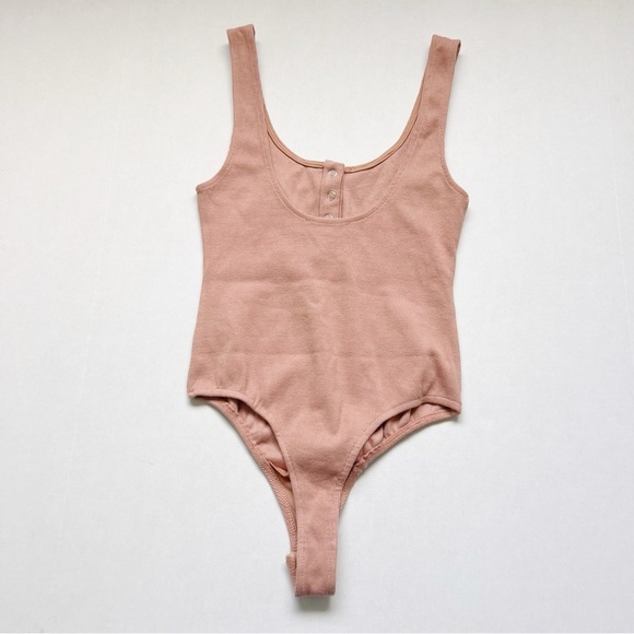 2/25 Buddy Love Jodie Henley Bodysuit Tank Style Small Ribbed body suit - Picture 3 of 5
